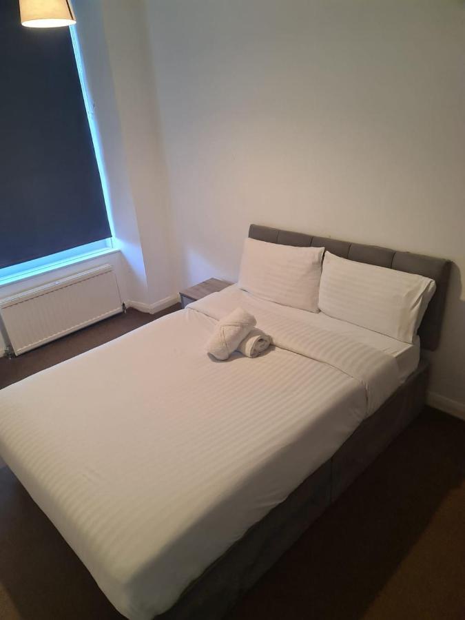 24Hr Self Check In Apartment Central Барнслі Екстер'єр фото